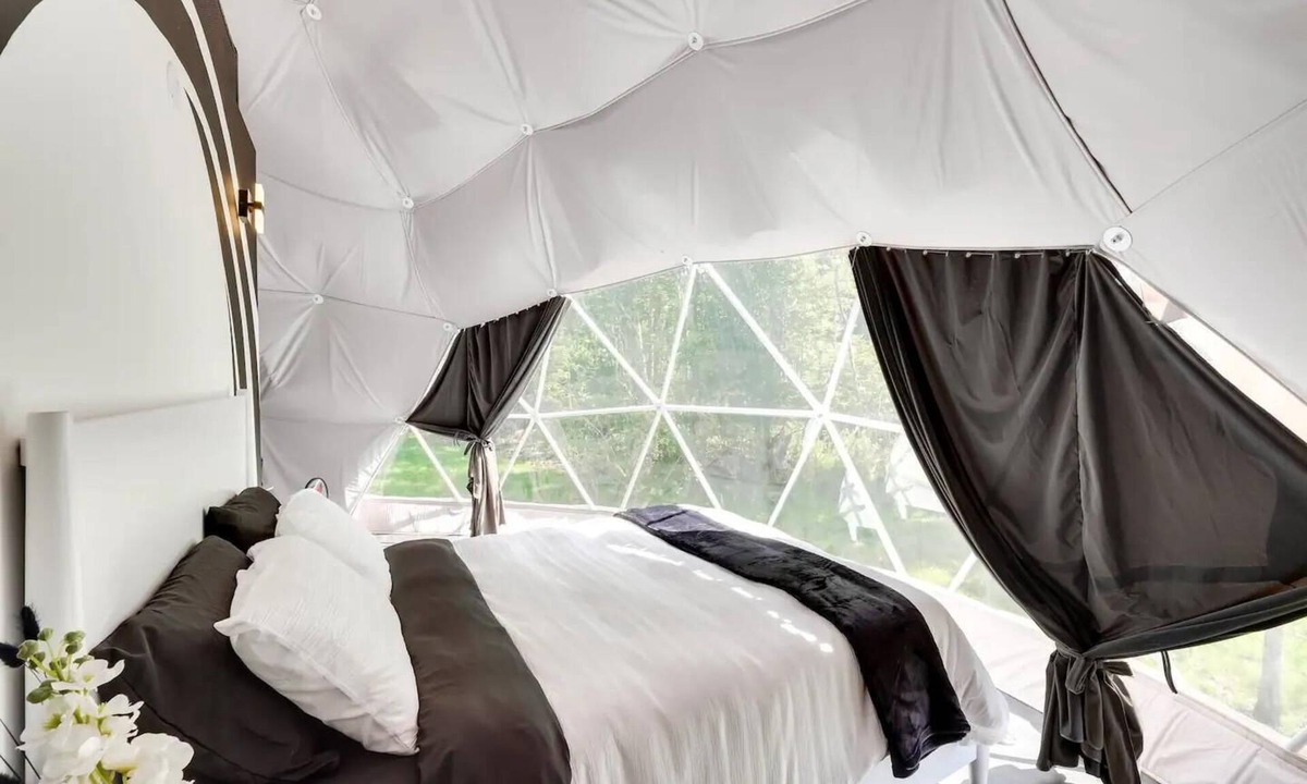 Monticello Cabin | 007 Geodome - Unique Escapes "007" Luxury Camping Geo-Dome!