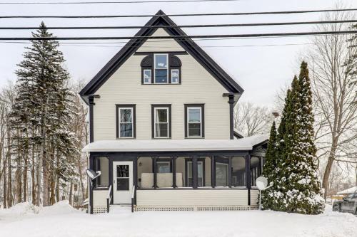 Concord Apartment | 1 Mi to Main Street! Cozy Concord Apartment