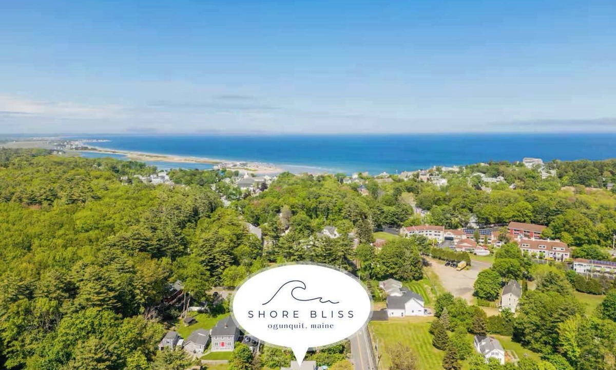Ogunquit House | 10-Min Walk to Beach | Huge Deck | Near Downtown