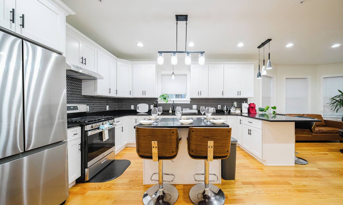 Worcester Apartment | 16/2 Bright & Airy 4BR Family Home in Worcester near Parks w/Summer Outdoor Fun