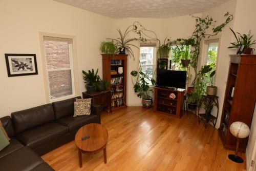 Egleston Square Apartment | 2 bedroom Boston condo in Jamaica Plain with parking