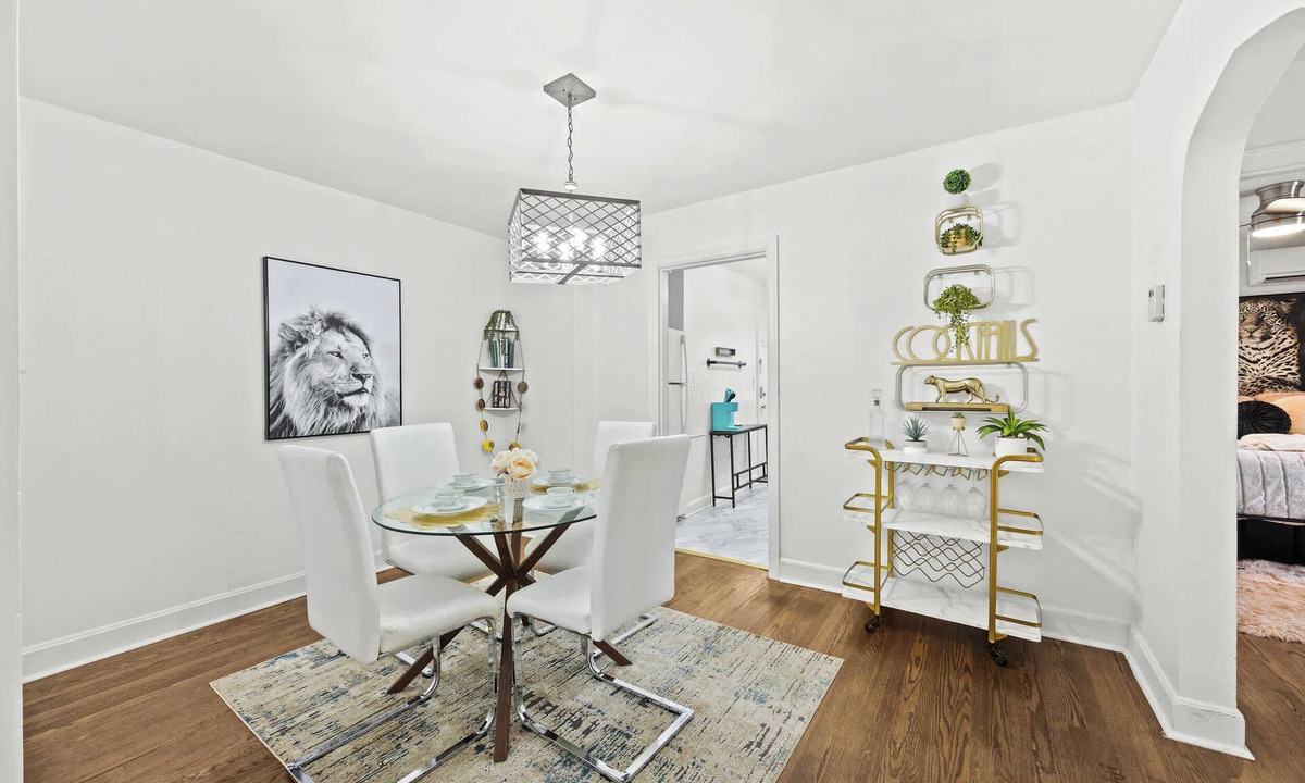 Audubon Apartment | 2 Charming Units Close to Downtown & Expo Center