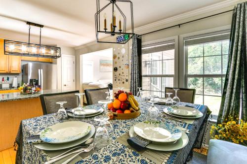Hagerstown House | < 2 Mi to Dtwn Hagerstown: Townhome w/Fireplace