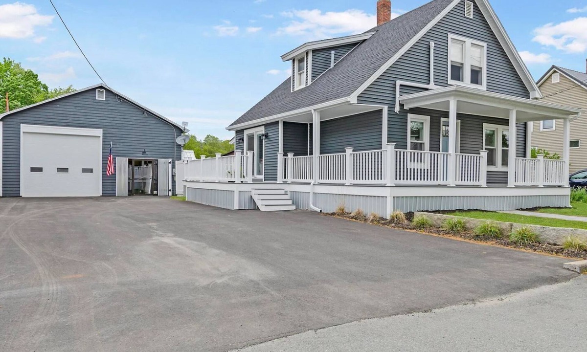 Colebrook House | 3 Bedroom Bougie Retreat On Trails