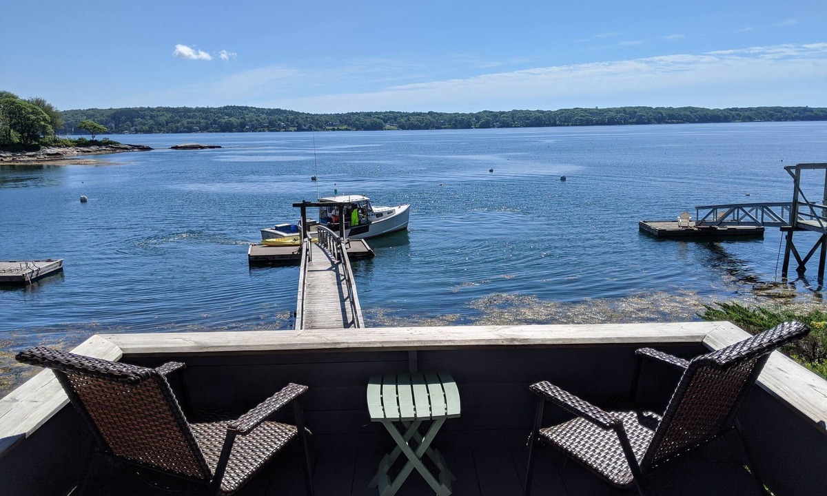 Boothbay Harbor Cottage | 3 Bedroom Oceanfront Cottage with Private Dock, Windjammer days available!