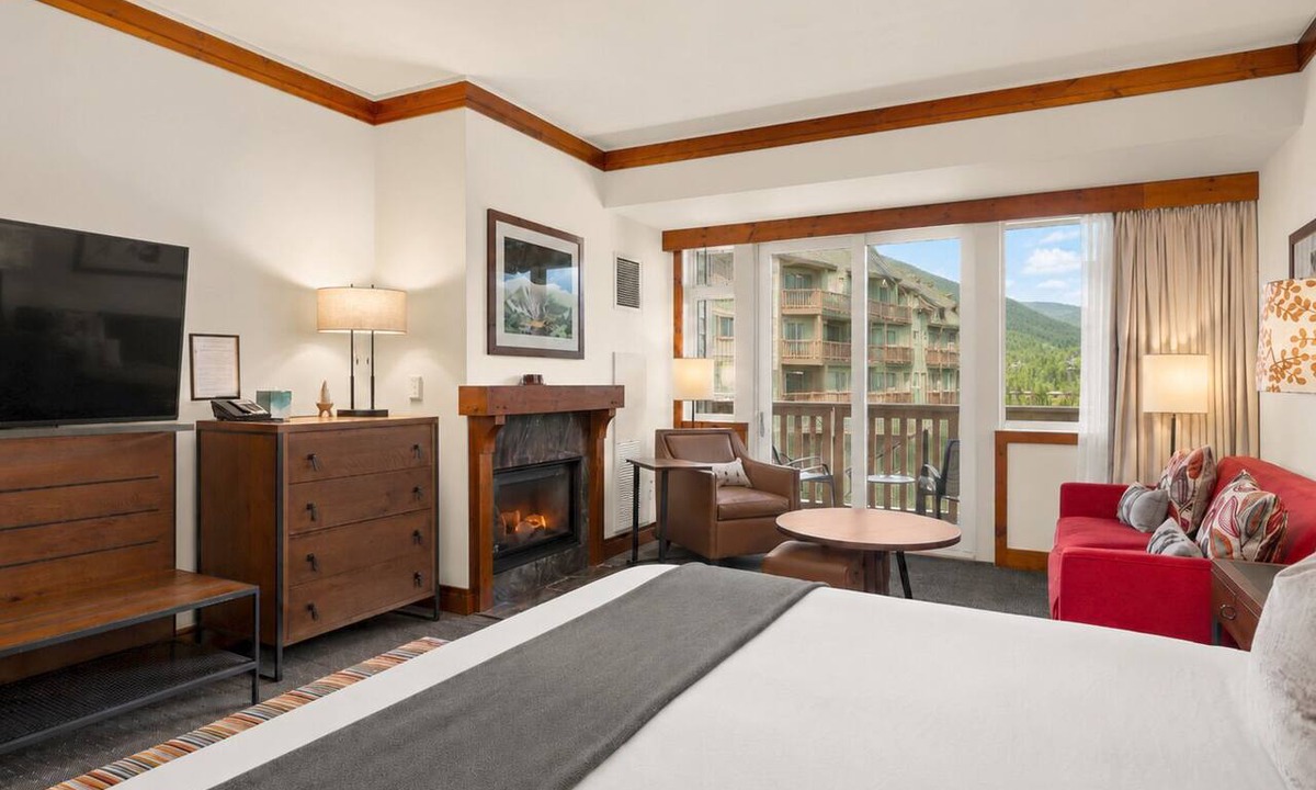 Stowe Area Cabin | #337 | Inside Lodge At Spruce Peak | Studio | Ski in in Ski out