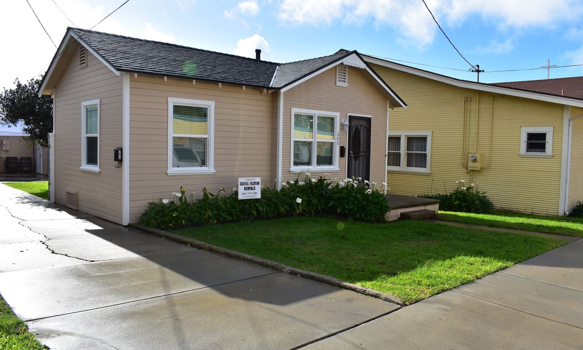 Downtown House | 340 Hollister: 2 BR, 1.5 BA House in Pismo Beach, Sleeps 6