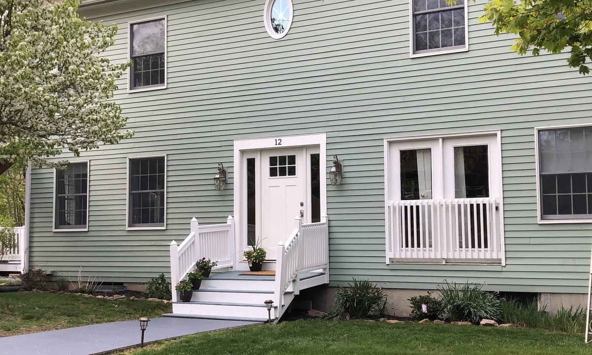 Gloucester House | 4 Bedroom LUX House/with Pool Next Door