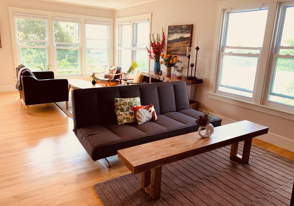 East End Apartment | 62 Views