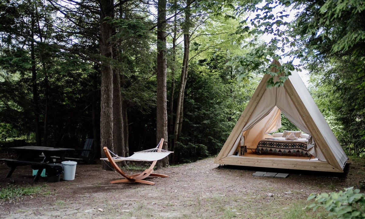 Woodstock RV Rental | A-Frame Site 2 | Queen Bed | Pond View