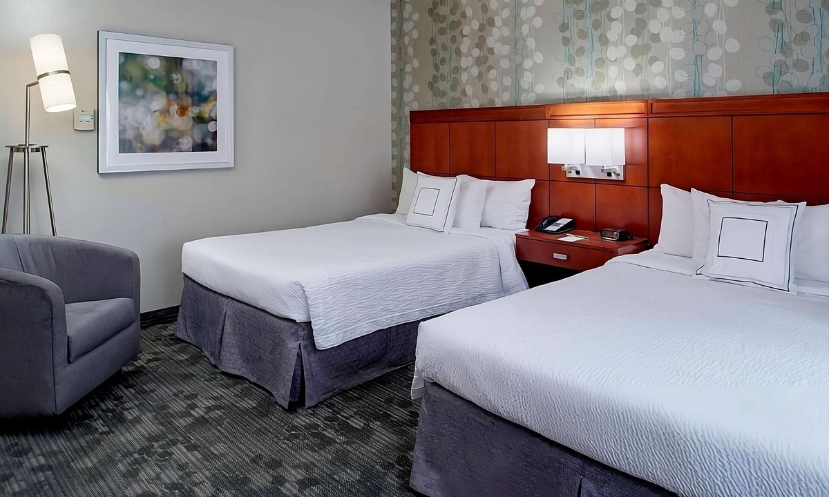 Waldron Hotel | A Place You'll Surely Enjoy! Pet-friendly Property w/Airport Shuttle