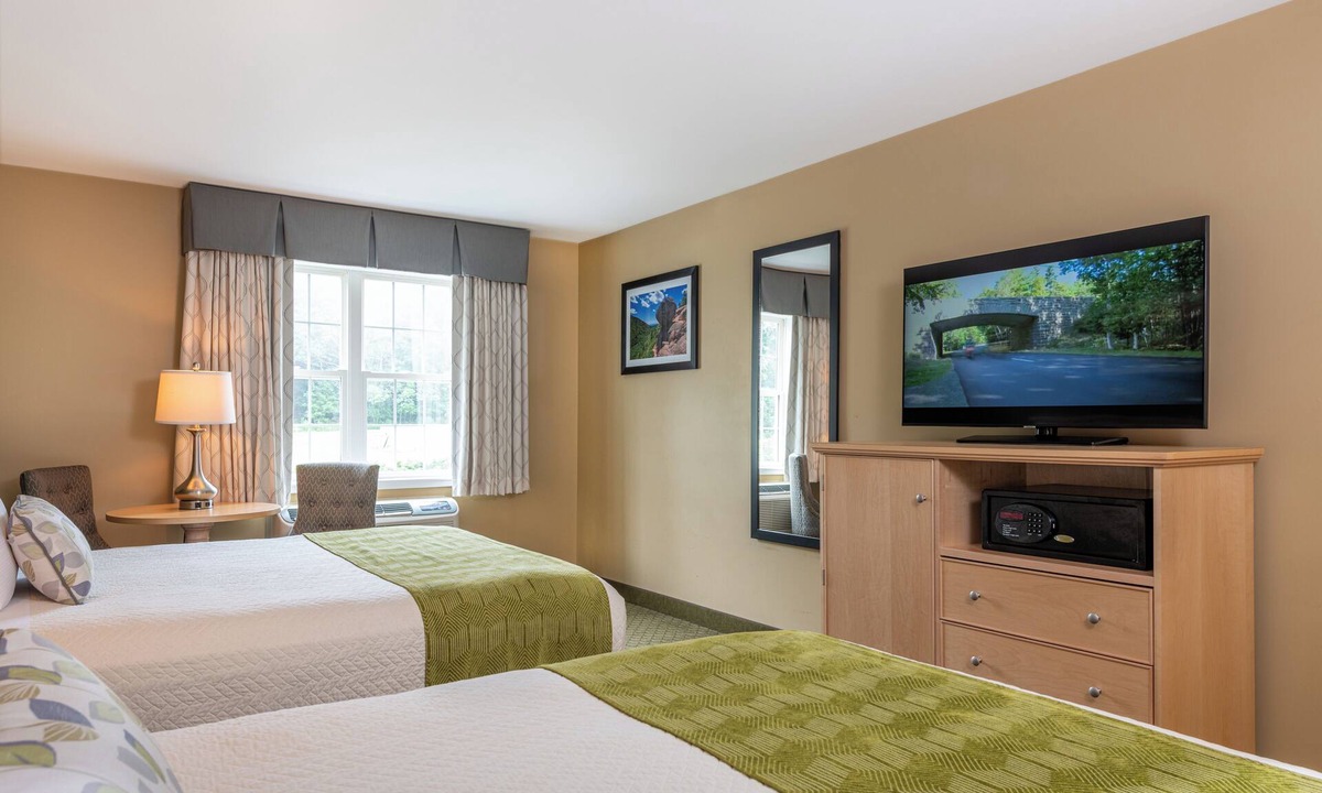 Bar Harbor Hotel | Acadia Inn