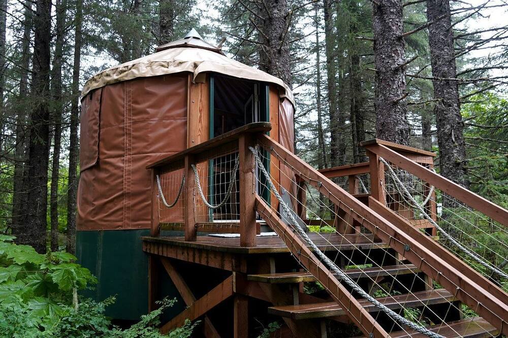 Bear Creek RV Rental | Alaska Glamping Yurt for Family Friendly Adventure