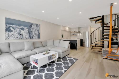 Alyeska Apartment | Alyeska Slope-Side Sanctuary