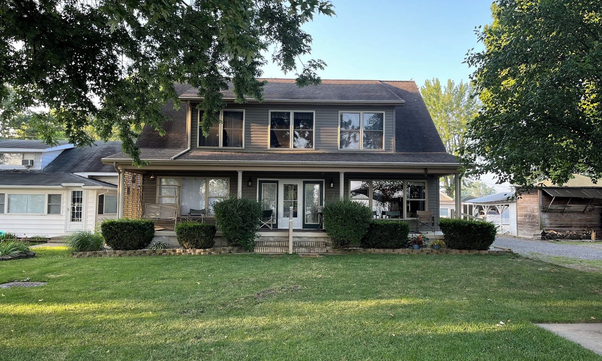 Saint Johns House | Amazing Waterfront Family Getaway with WiFi - on Orchard Island in Indian Lake