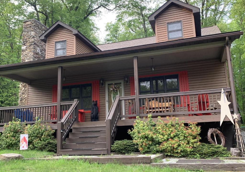 Alpine Lake House | Antler Ridge New Owner - Carterroque