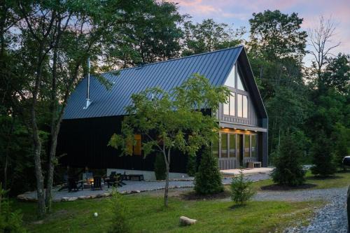 New Plymouth House | Arcadia Hills - Alpine Ridge