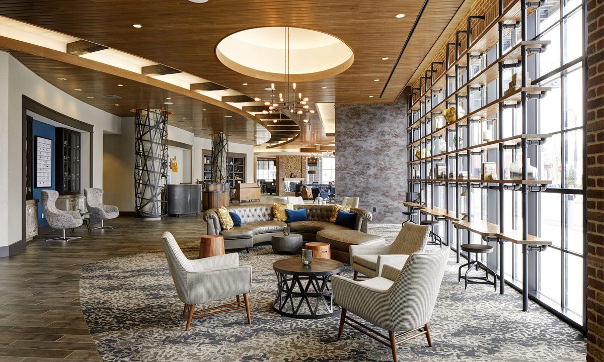 Burlington Hotel | Archer Hotel Boston/Burlington