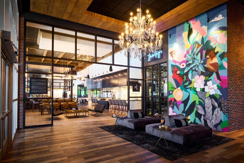 McLean Hotel | Archer Hotel Tysons