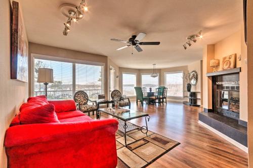 Lake Hamilton House | Arkansas Retreat Near Lake Hamilton w/Pool Access