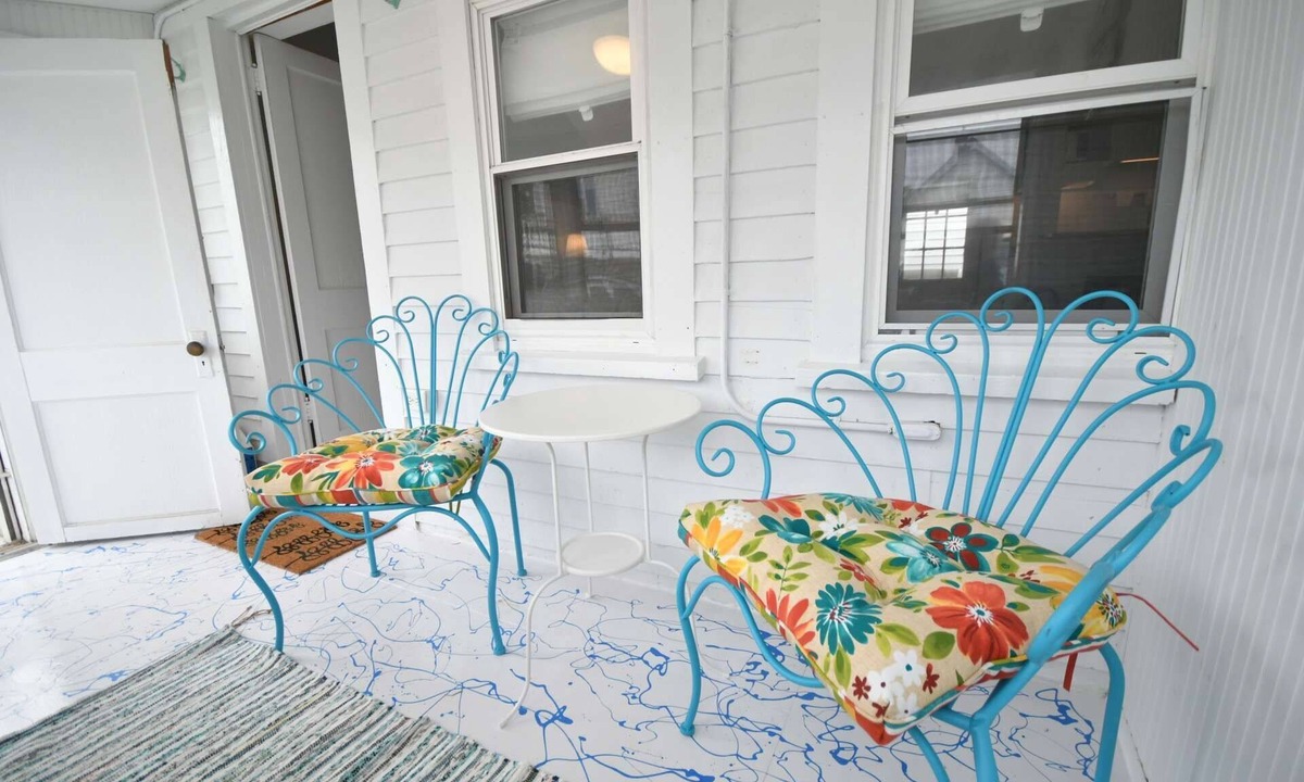 Salisbury Beach House | Baby Love Shack: Live the Beach Life - Stunning Property minutes from Salisbury Beach!