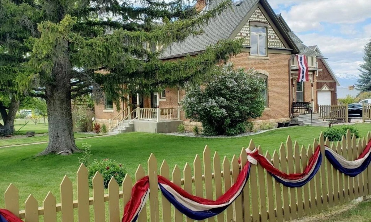 Spring City Bed & Breakfast | Baxter Manor Spring City