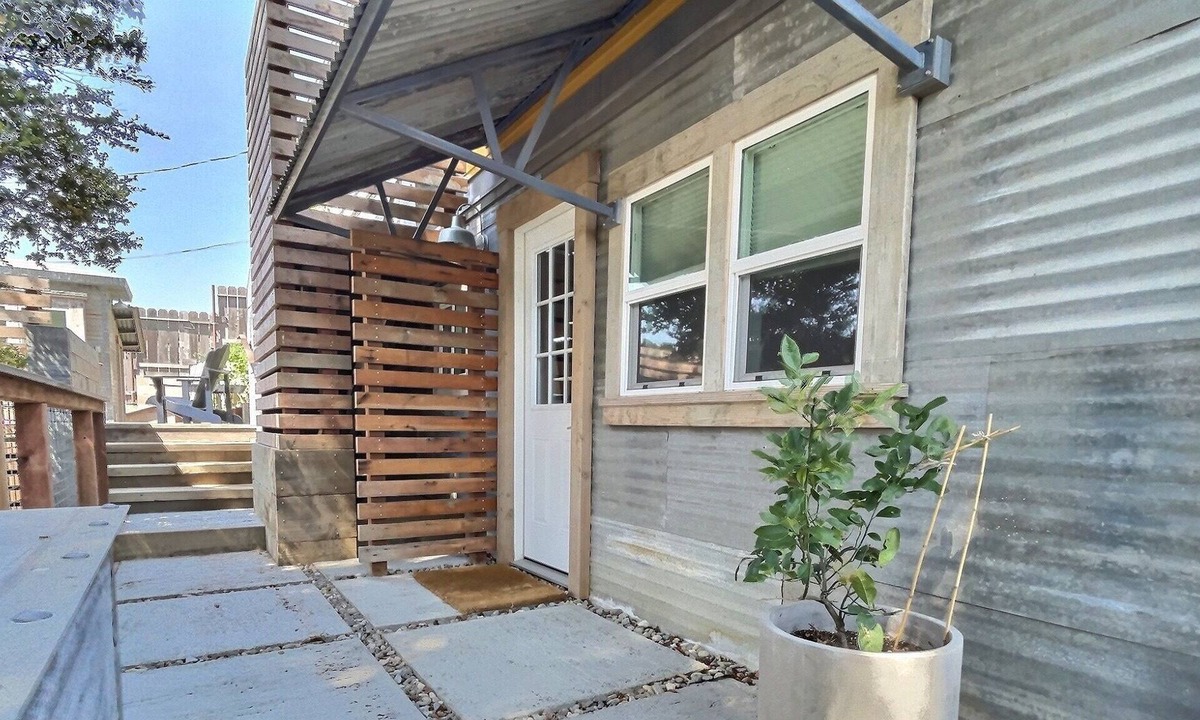 Avila Beach House | Beach Boho Studio 1 Bdrm, kitchenette - Min 30 night rental