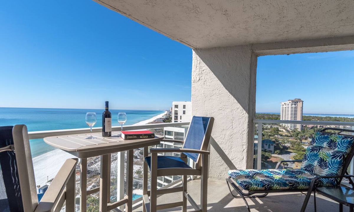 Sandestin Condo | BEACHSIDE 2 SANDESTIN SUMMER DISCOUNTS! BEACH FRONT 1 BR NEW POOL & HOT TUB!