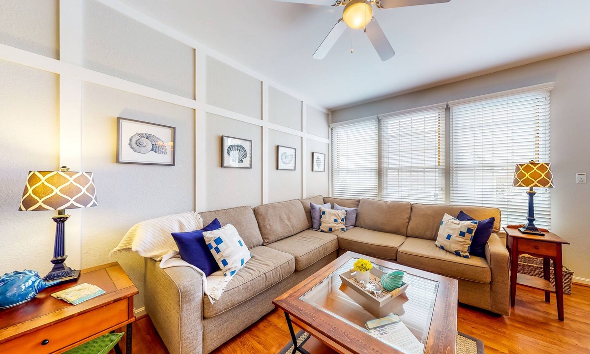 Ocean View Condo | Bear Trap Dunes Home - Shared Pool & Hot Tub - Pool Table, WiFi, Central AC, W/D