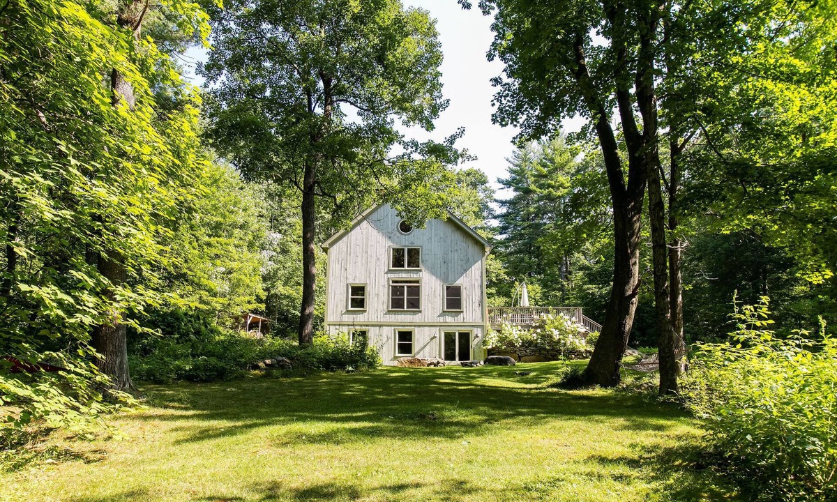 Monterey House | Beautiful Berkshire family home