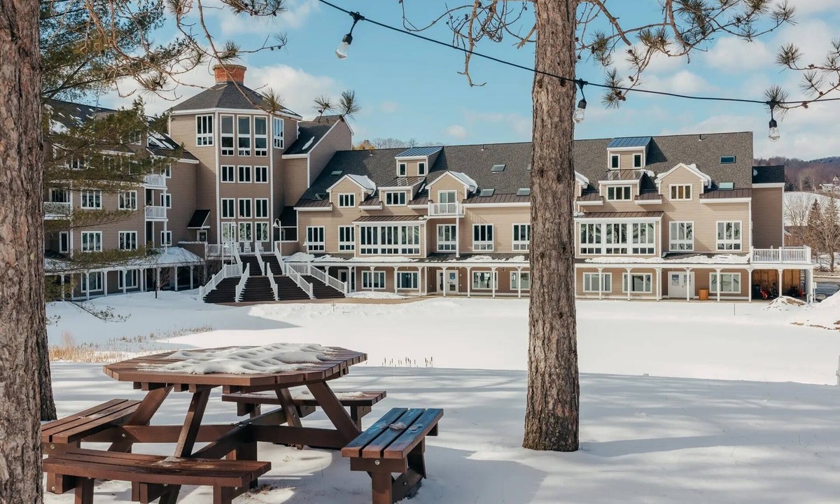 Brownsville Condo | Beautiful Mountainside Escape - 2 Bed 2 Bath Condo