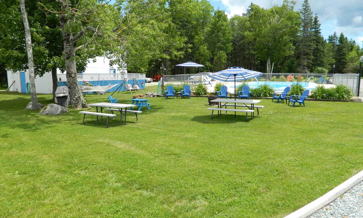 Salsbury Cove Hotel | Belle Isle Motel