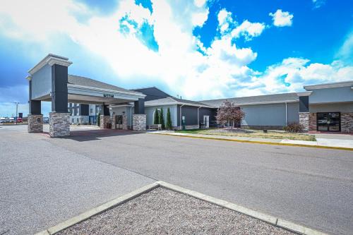 Lexington Hotel | Best Western Plus Lexington NE
