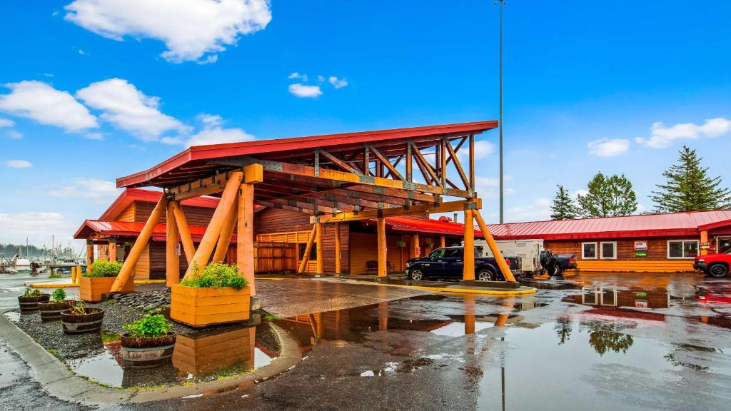 Valdez Hotel | Best Western Valdez Harbor Inn