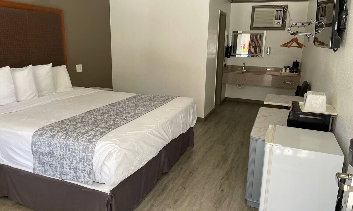 Bishop Hotel | Bishop Inn
