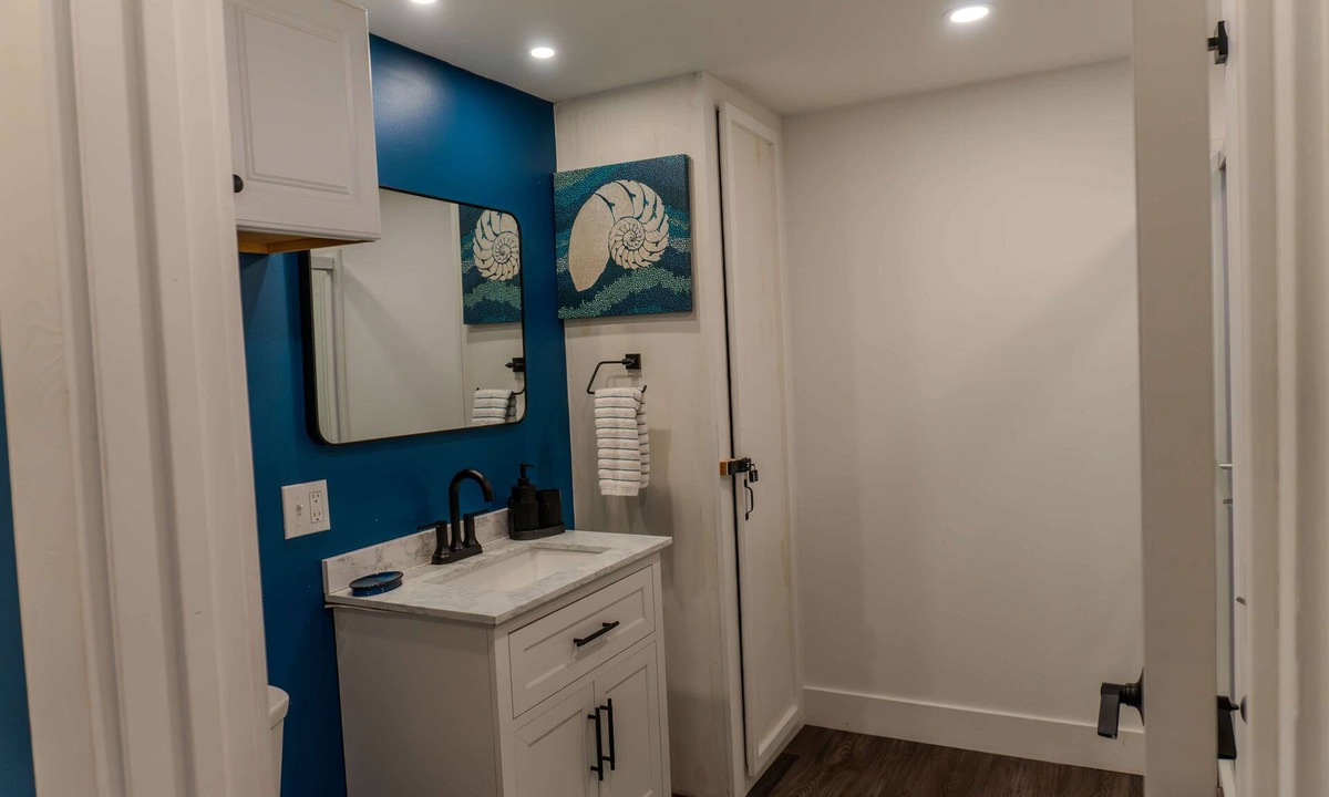 Bass Harbor Cottage | Blue Lobster Cottage in brilliant Acadia with AC, WiFi