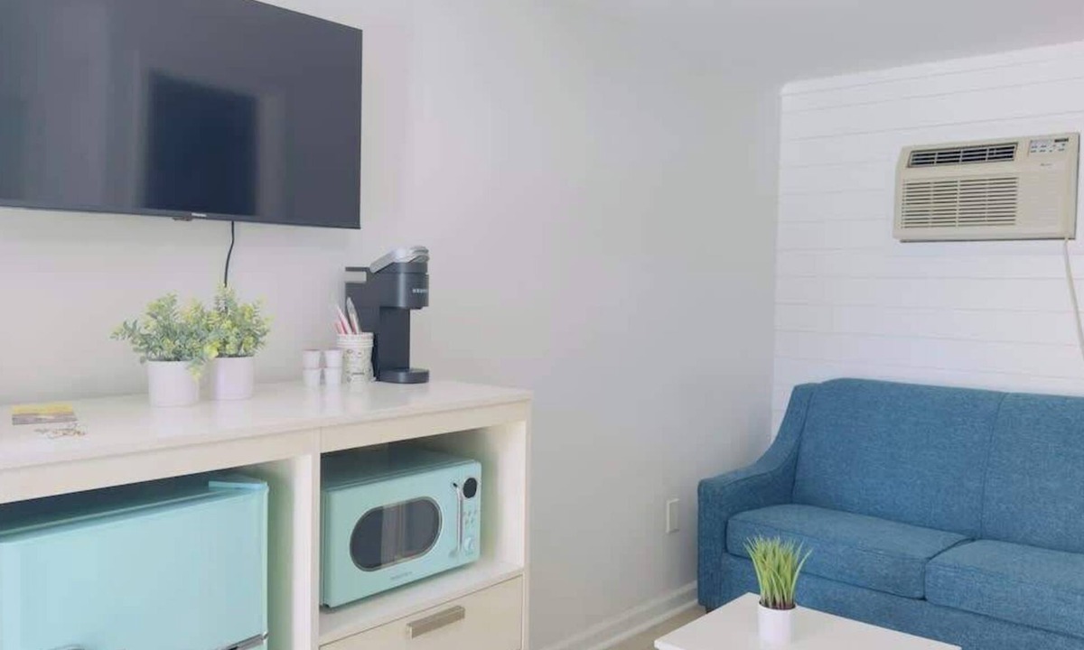 Downtown Myrtle Beach Apartment | Boutique on the beach, Studio #106 + Pool