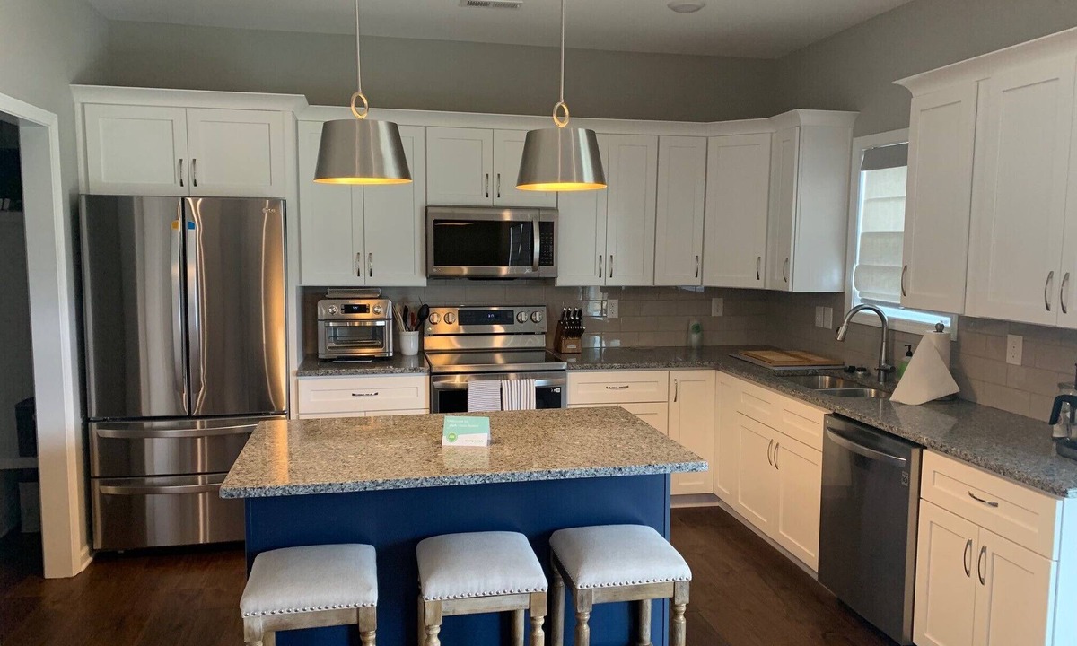 Georgetown House | Brand new home10 minutes to Ky Horsepark