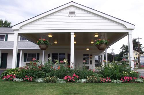 North Conway Hotel | Briarcliff Motel