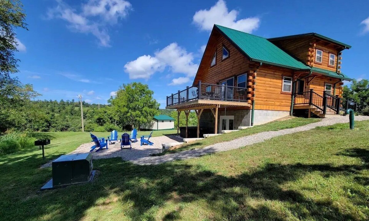 Lakin Cabin | Cabin Retreat at Whitetail Run