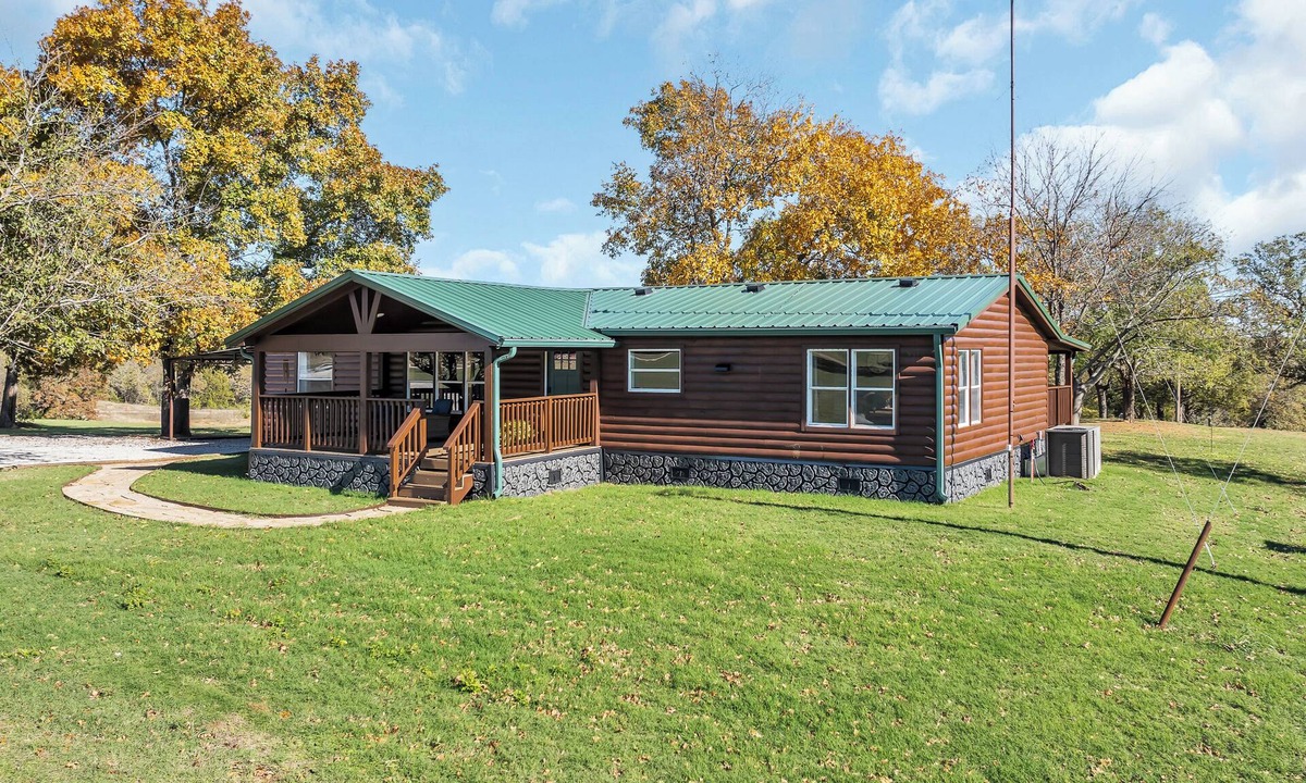 Ardmore Cabin | Caddo Points Retreat- Private 40 acres