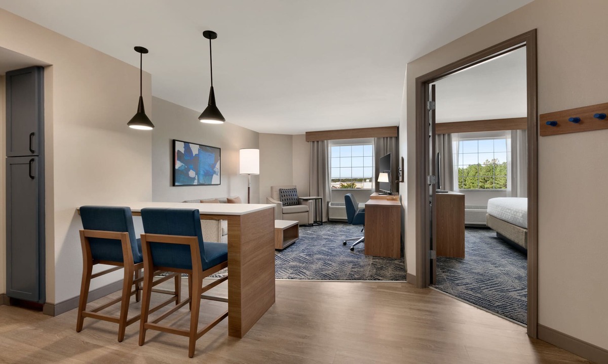 Winnetonka Hotel | Candlewood Suites Northeast Kansas City by IHG