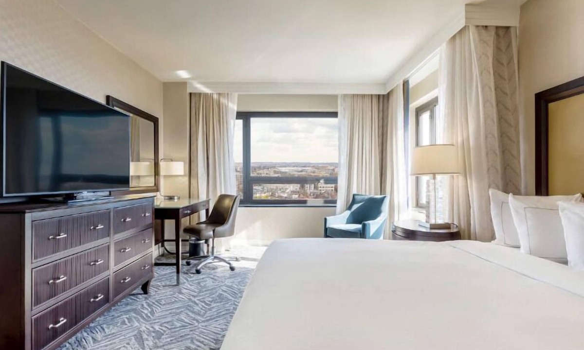 Dupont Circle Hotel | Capital Charm! Outdoor Pool, Pets Allowed!