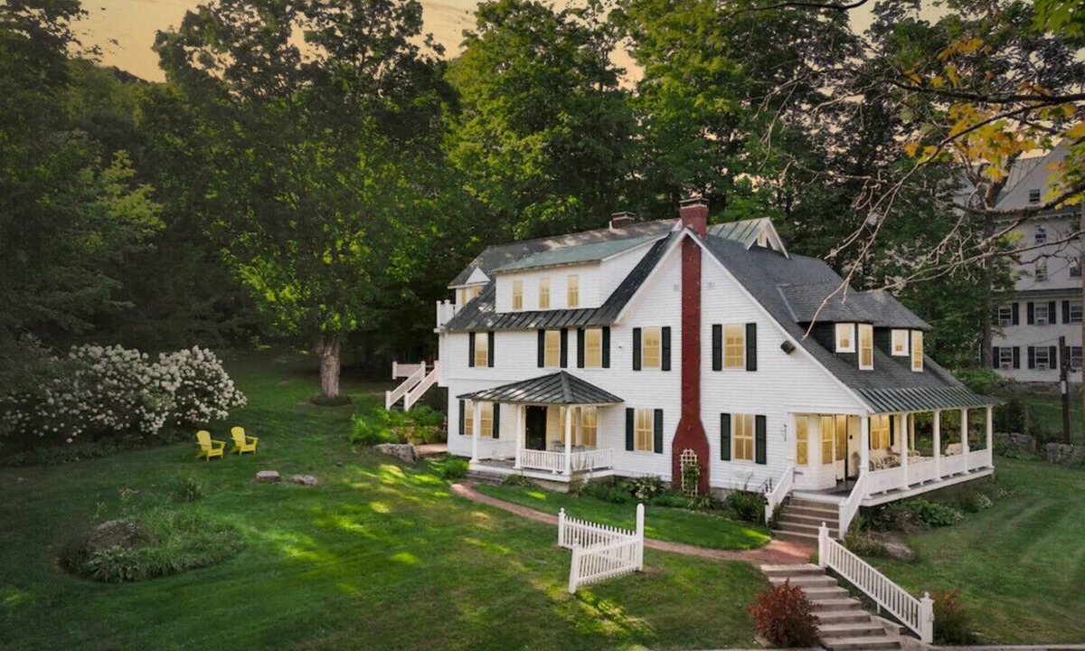 Jackson House | Carter Notch Inn | Hot Tub | 9BDRM | Sleeps 25