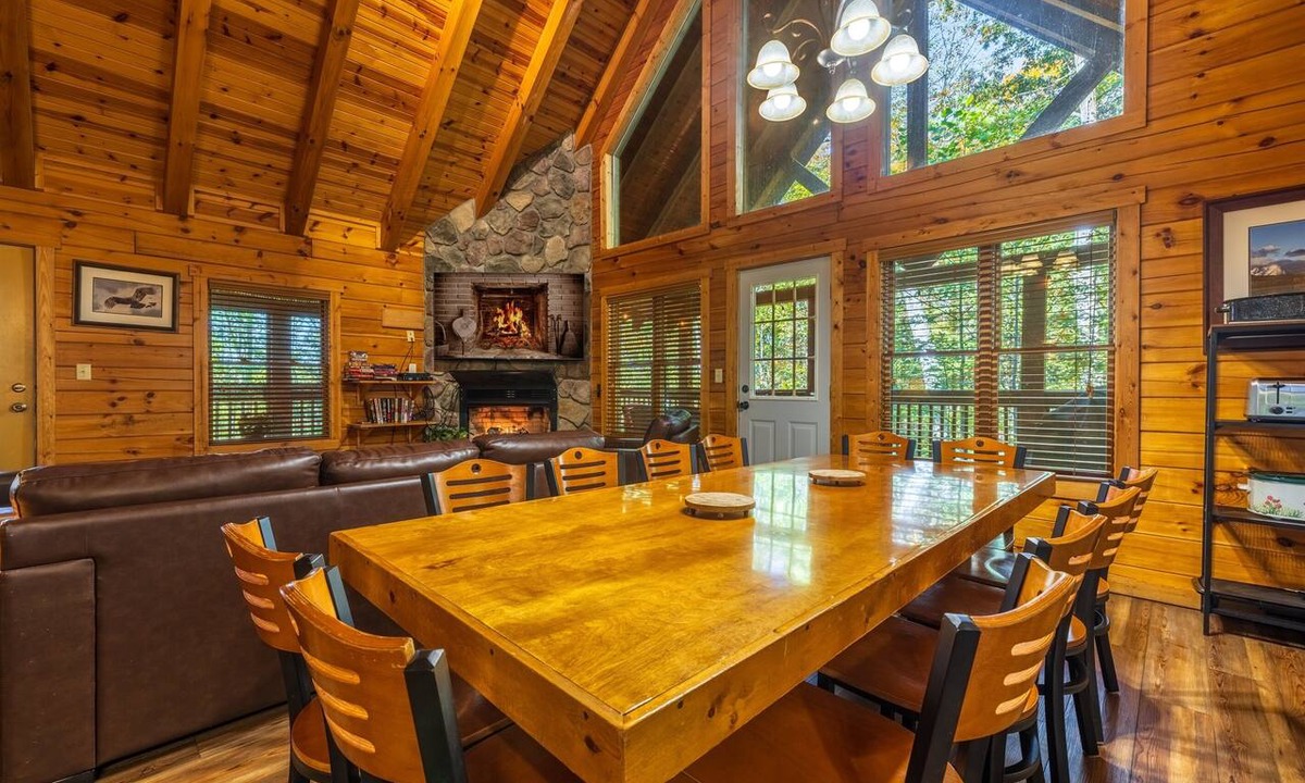 Carbon Hill Cabin | Catbird Cabins (Hocking Hills area)