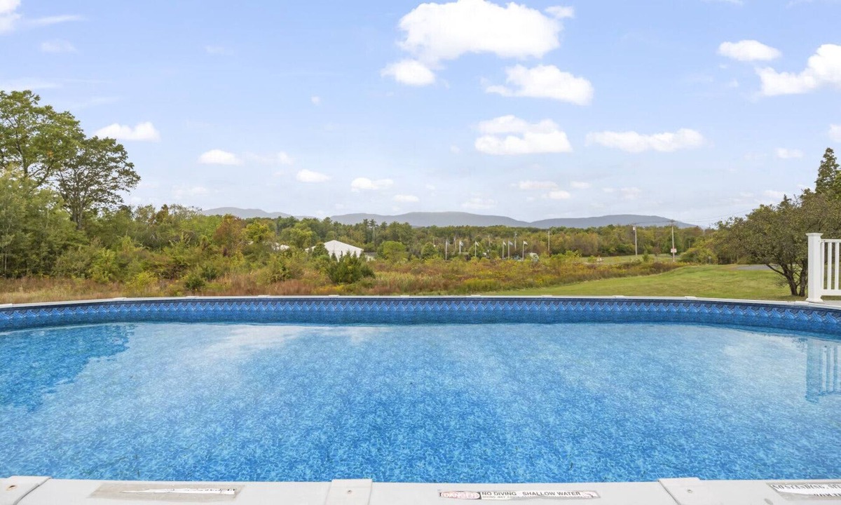 Saugerties House | Catskill Retreat Hot Tub, Fire Pit, Pool!