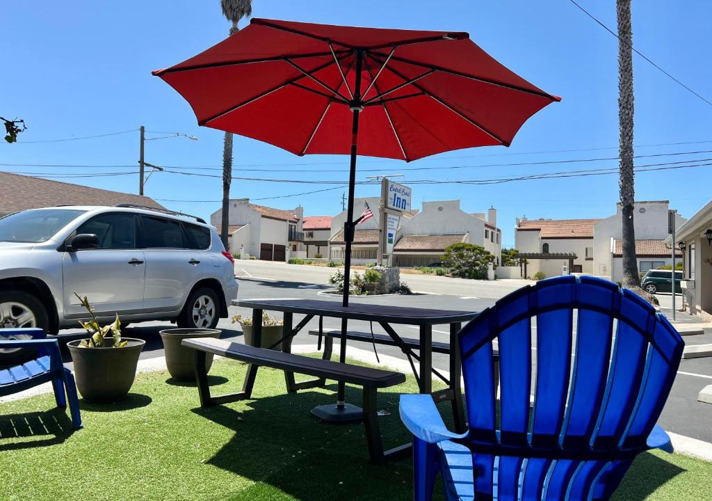 Cayucos Hotel | Central Coast Inn