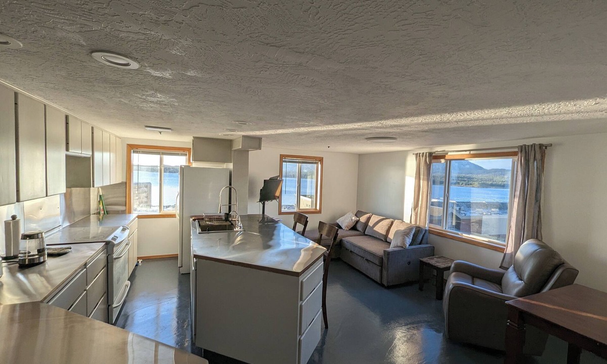 Ketchikan Apartment | Centrally Located Ocean View