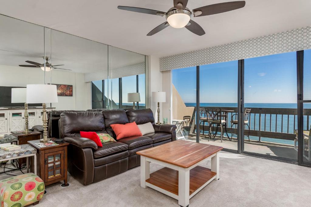 North Ocean City Hotel | Century I 1612