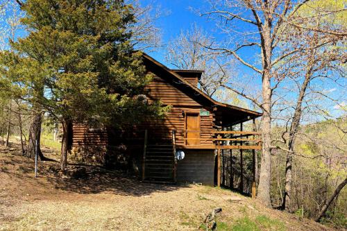 Eureka Springs House | Charlie's Ol' Fishing Cabin